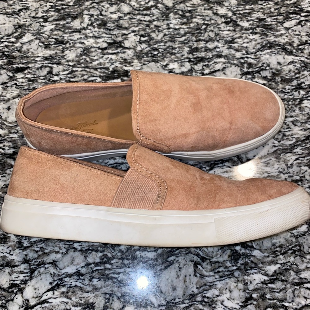 Universal Thread Pink Suede Sneakers